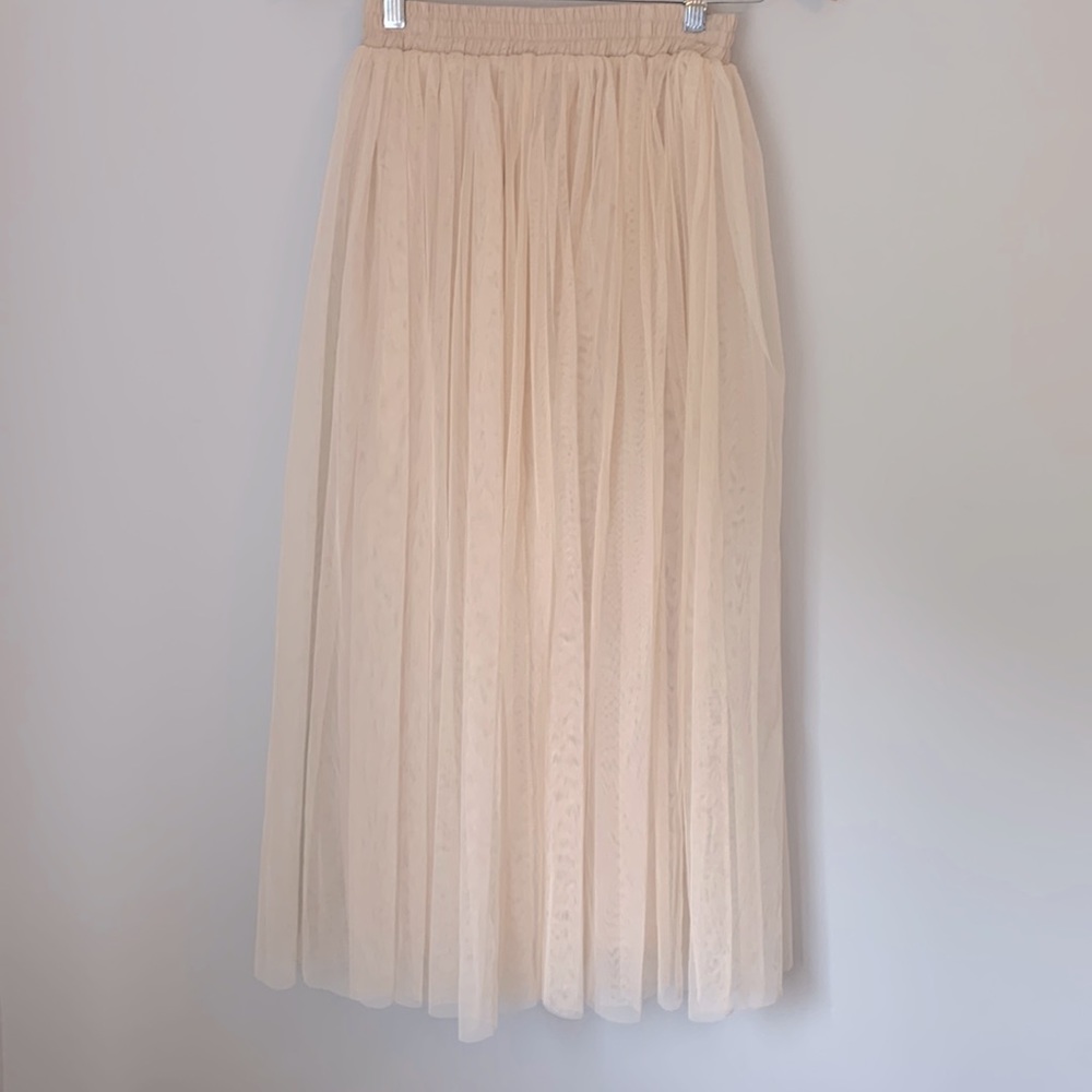 Melody women’s M Tulle over liner skirt